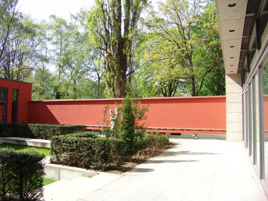 52_Innenhof Katholische Akademie 01
