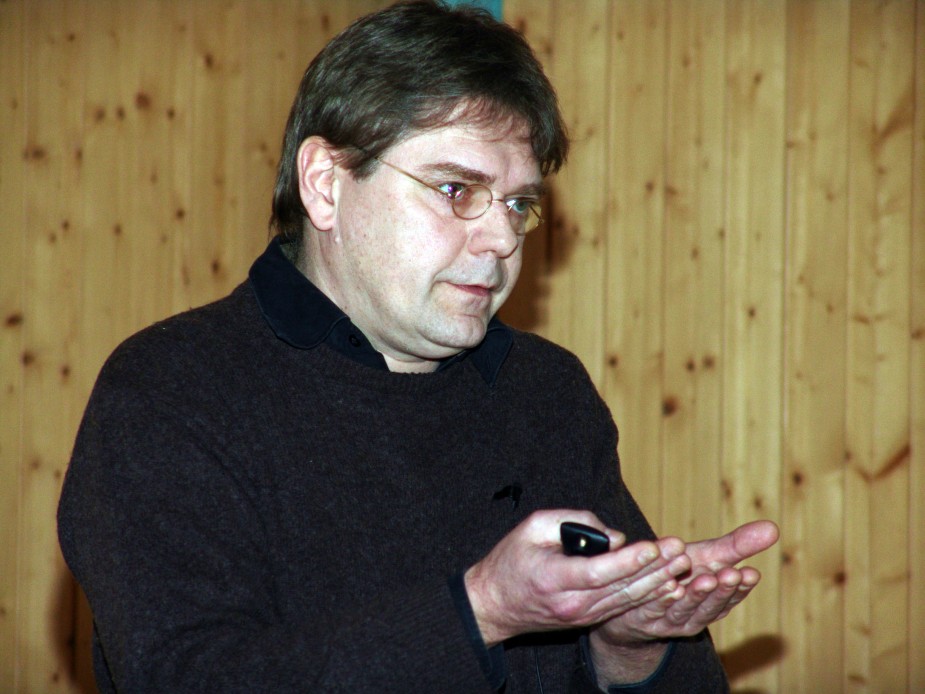 09_Saal 09 - Dr. Michael Becker