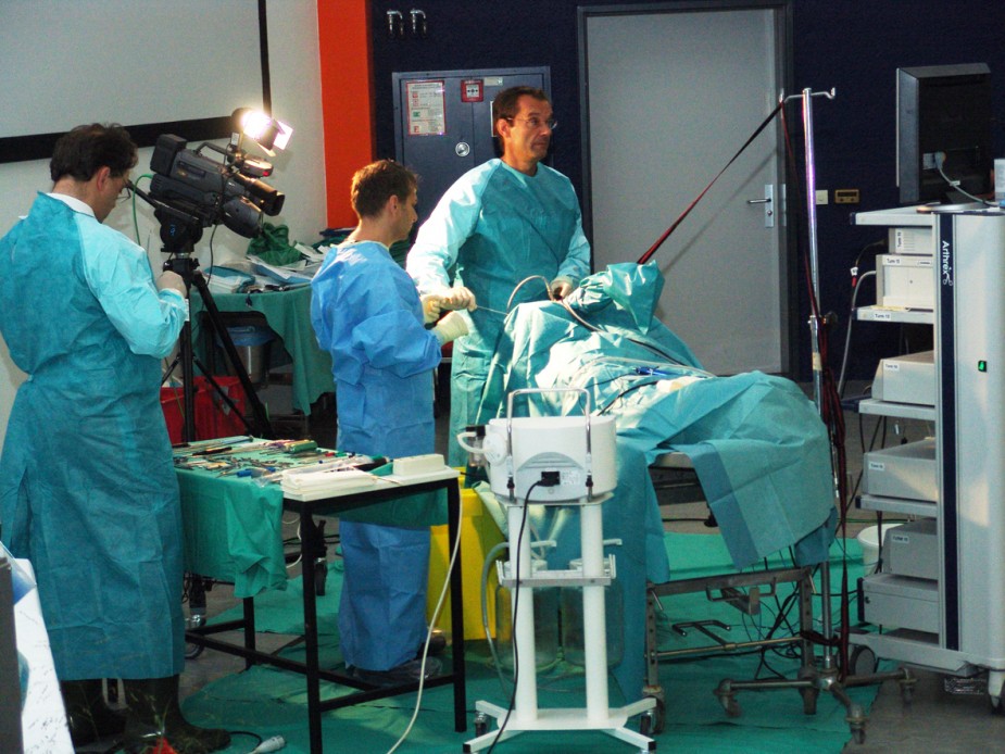 Knie und Schulter Symposium_01