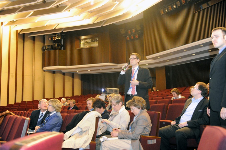 2012_03_dgkh_002