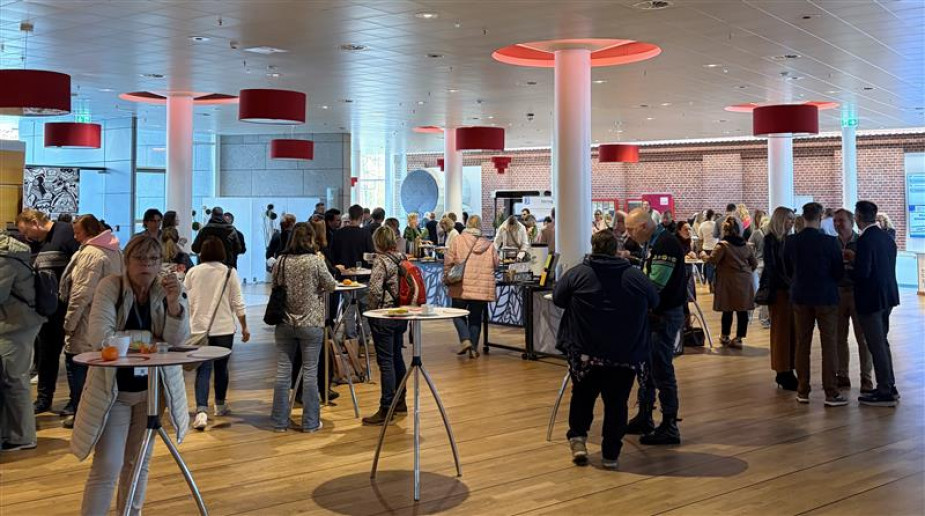 0b9d2f59-eaf1-4a14-8133-52e5c6d54db9